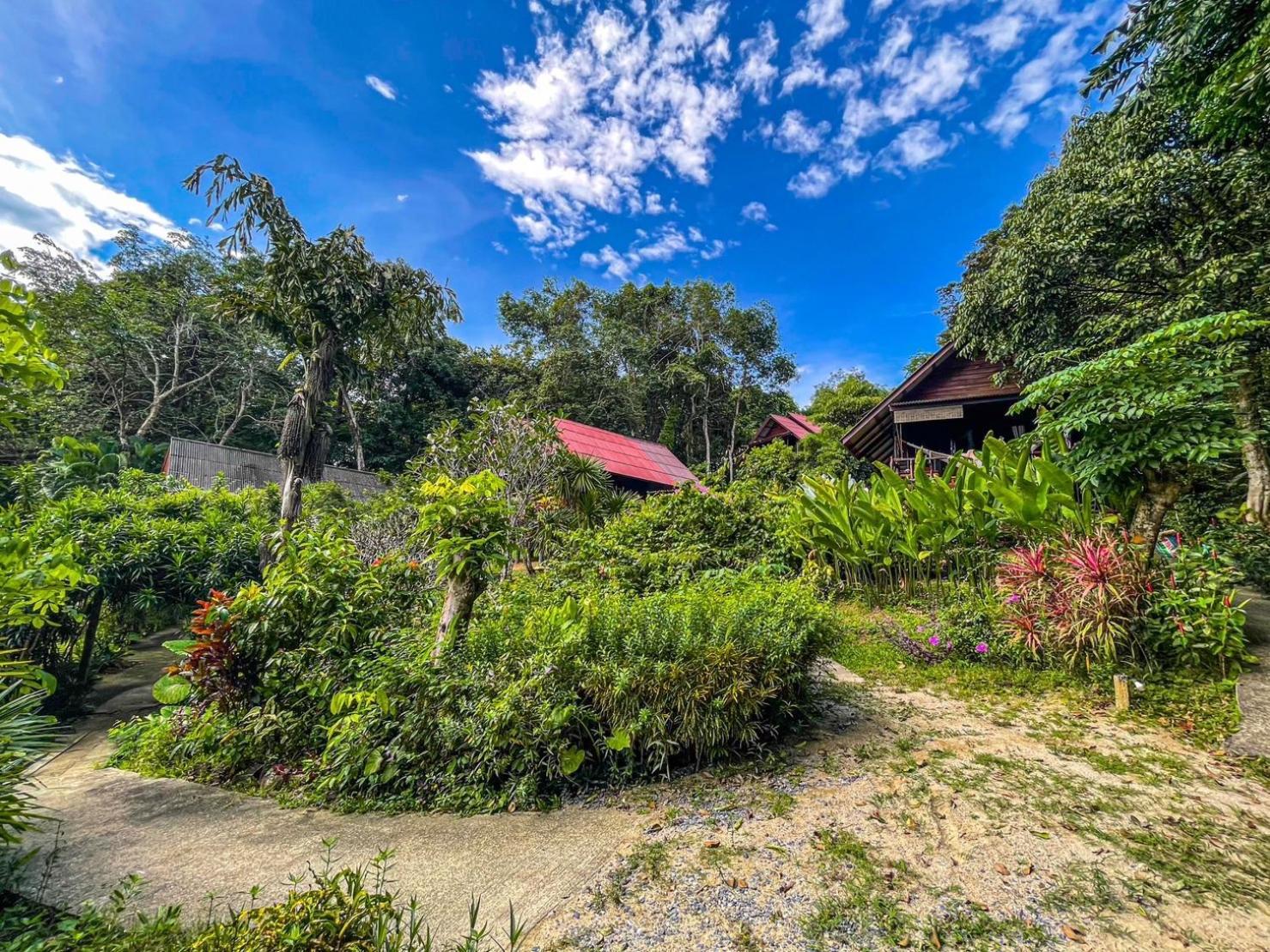 Hillhouse - Koh Yao Noi Bed & Breakfast Exterior photo